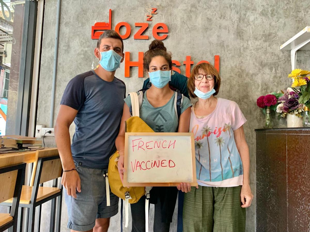 Doze Hostel Chiang Mai Bagian luar foto