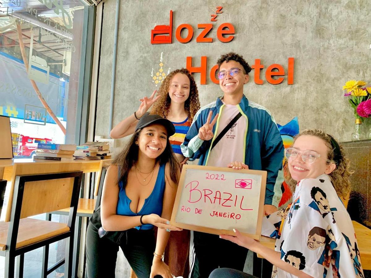 Doze Hostel Chiang Mai Bagian luar foto